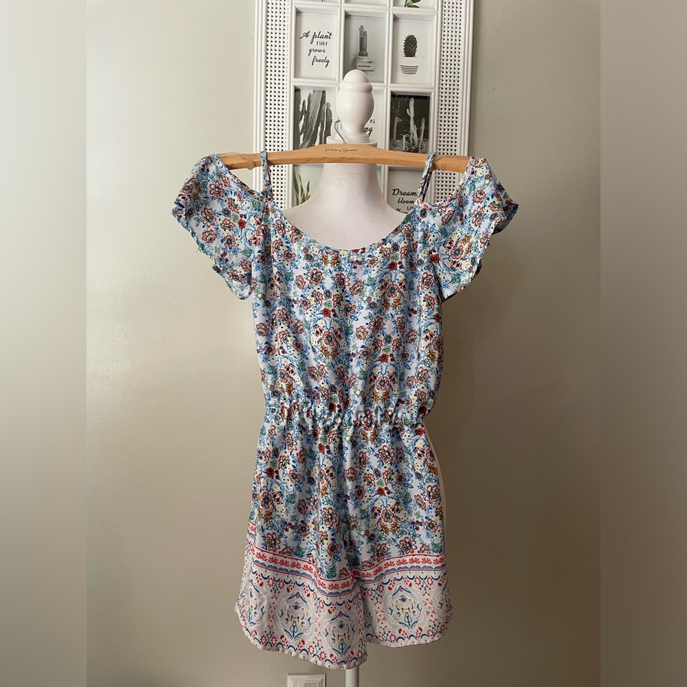 Bebop Floral Romper with Adjustable Straps Size XS